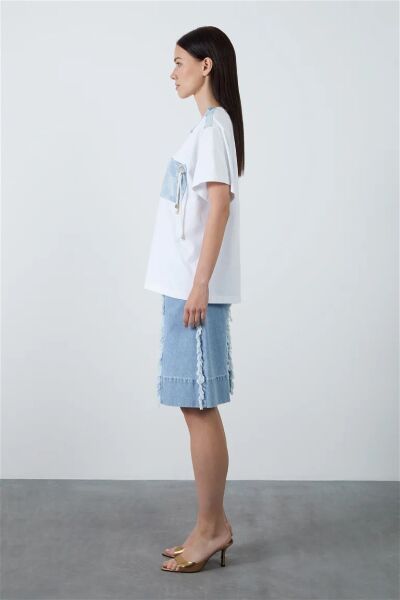Patchwork Jean Detaylı Beyaz Basic Tişört