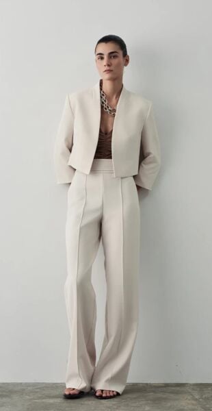 Mücevherli düğmeli yüksek belli pantolon