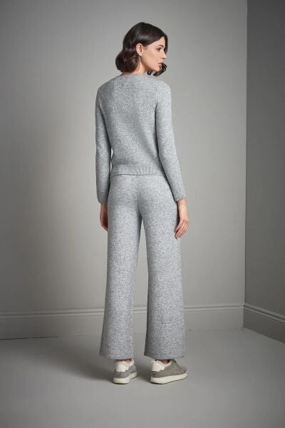 PUL VE SİM DETAYLI BOL PAÇA GRİ TRİKO PANTOLON