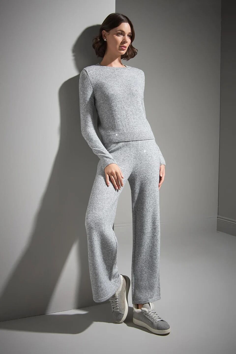 PUL VE SİM DETAYLI GRİ TRİKO KAZAK