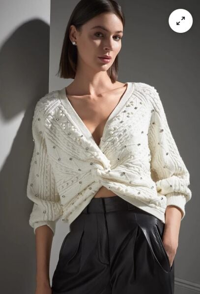 EL İŞİ TAŞLI DÜĞÜM DETAYLI EKRU TRİKO KAZAK