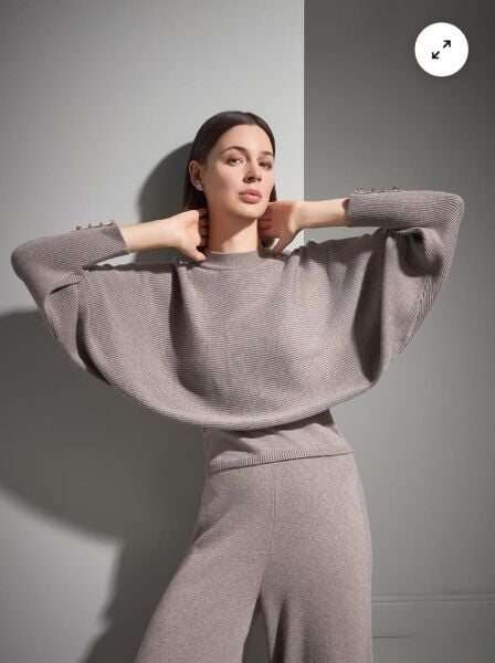 SIRT DEKOLTELİ DÜĞME DETAYLI VİZON TRİKO PANÇO