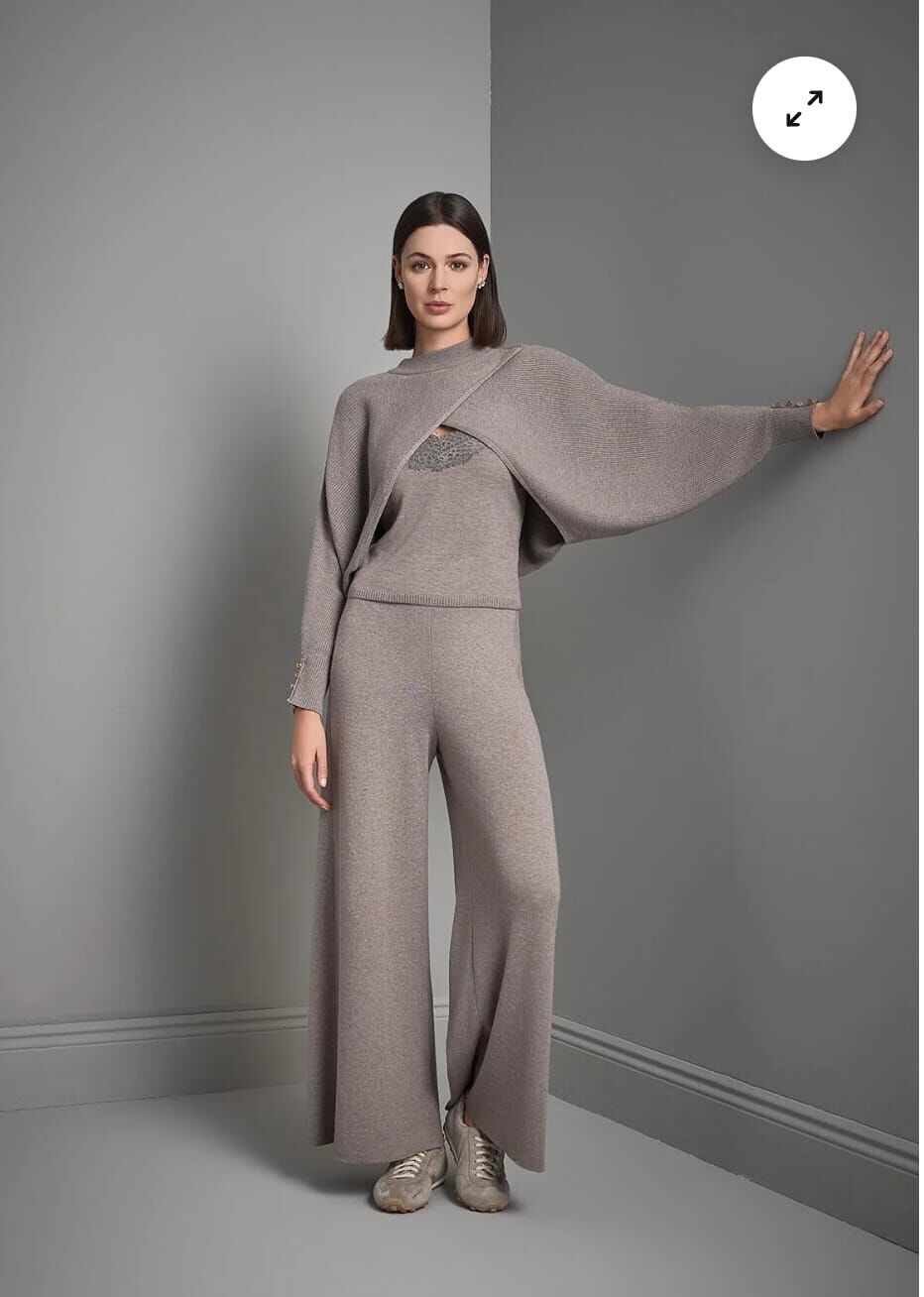 SIRT DEKOLTELİ DÜĞME DETAYLI VİZON TRİKO PANÇO