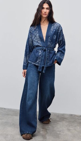 Kot baskılı kimono