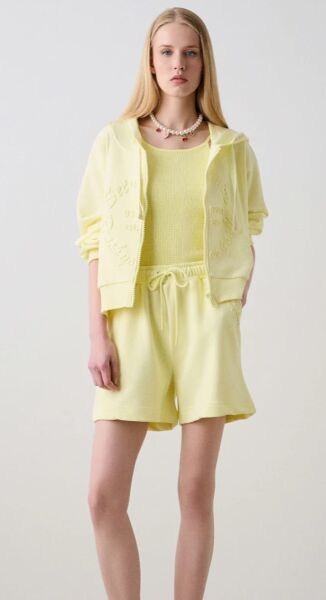 Askılı ve taşlı üst