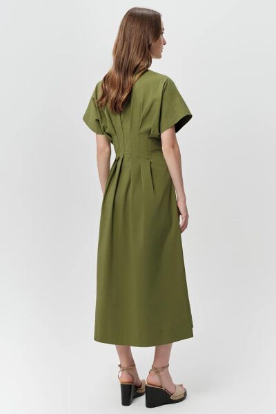 V Yaka Bağcık Detaylı Bele Oturan Cepli Regular Midi Elbise