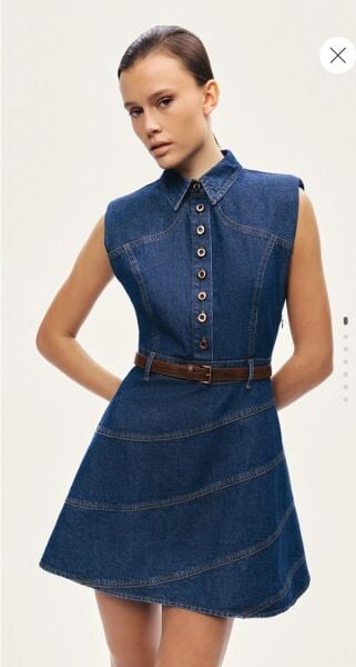 KEMER DETAYLI MİNİ DENİM ELBİSE