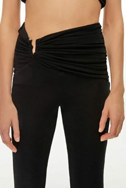 Drape Detaylı İspanyol Paça Pantolon
