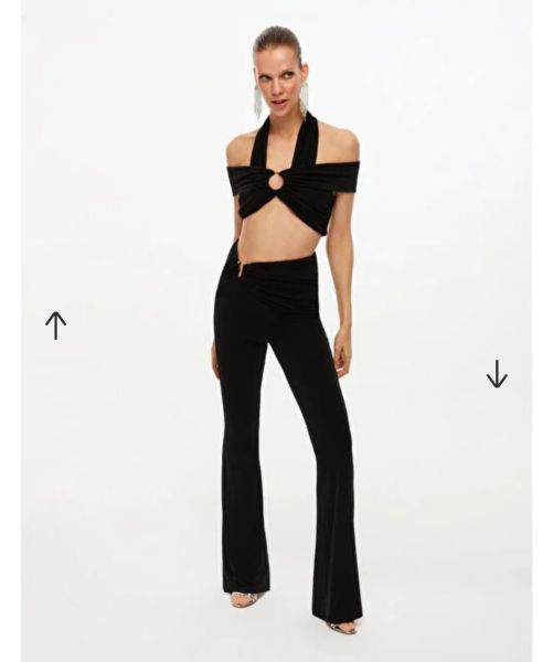 Dekolteli Crop Top