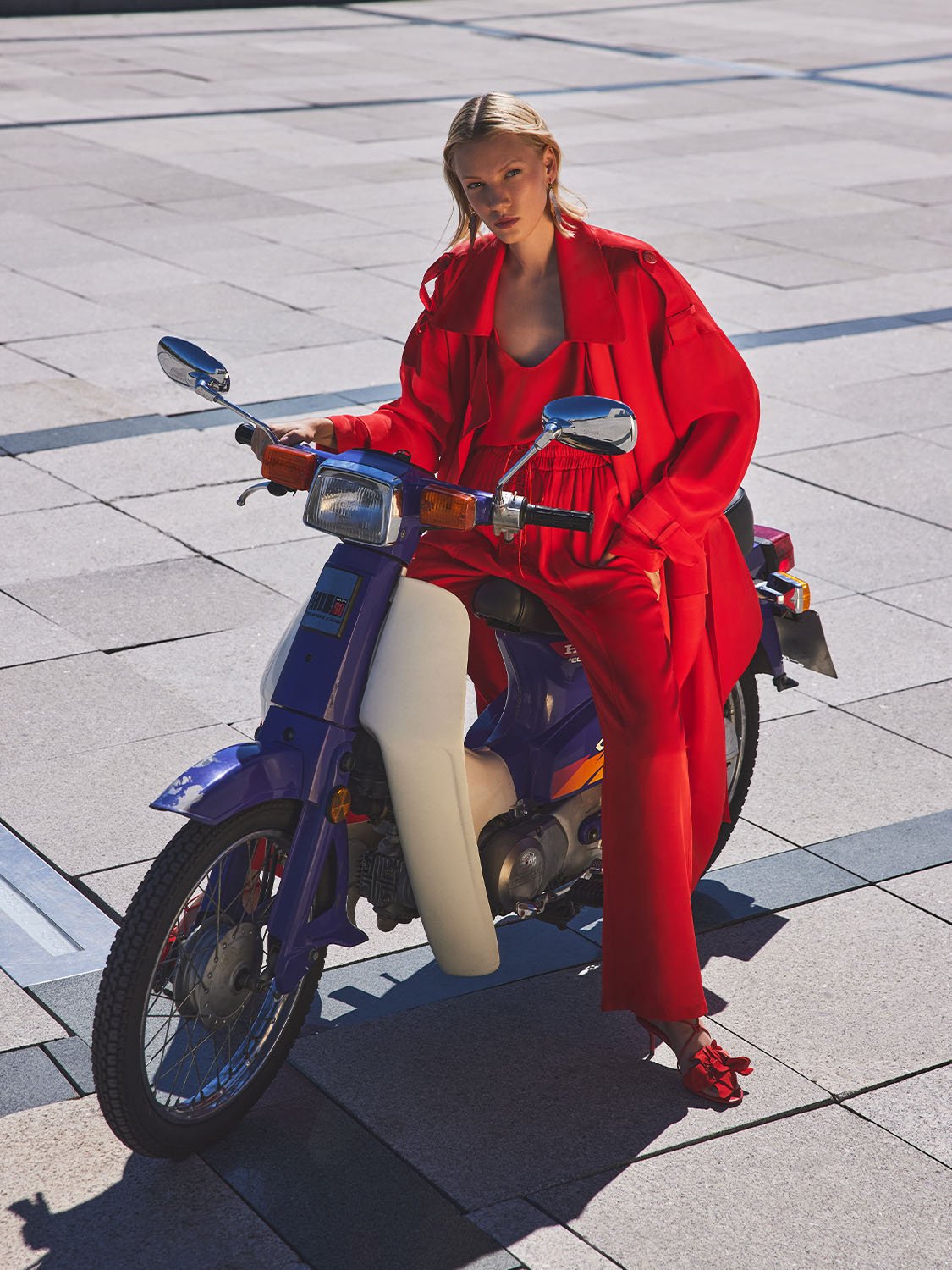 İnce Askılı Crop Top