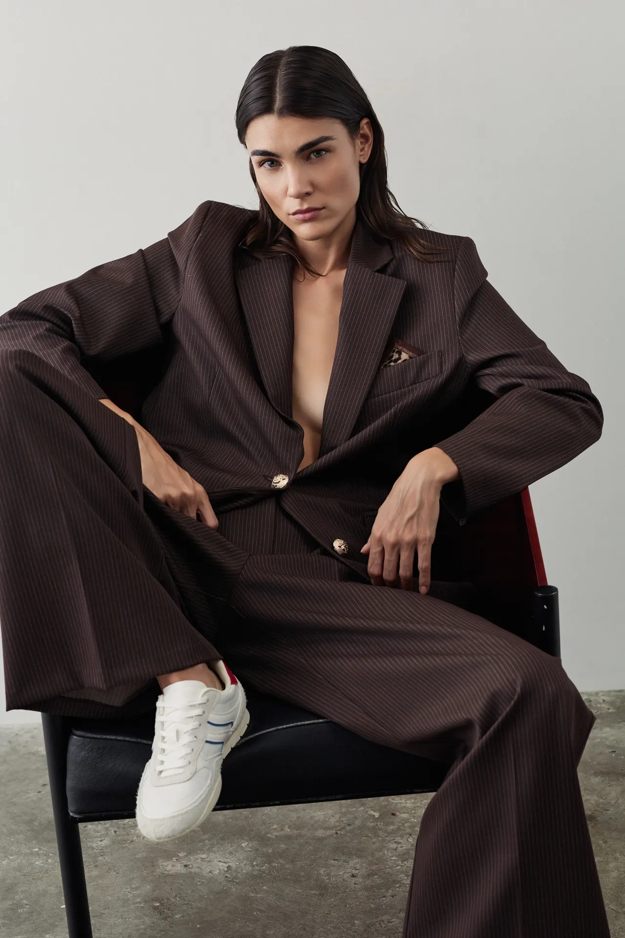 LEOPAR AKSESUARLI ÇİZGİLİ PALAZZO PANTOLON-KAHVE