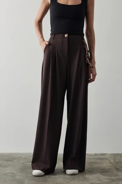 LEOPAR AKSESUARLI ÇİZGİLİ PALAZZO PANTOLON-KAHVE