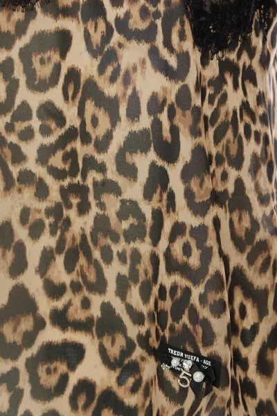 LEOPAR DANTELLİ ASKISI AYARLANABİLİR DÖKÜMLÜ BLUZ-SİYAH