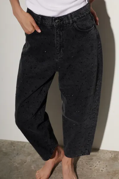 TAŞ DETAYLI JEAN PANTOLON-SİYAH