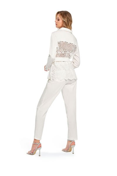 Arkası Dantelli Beyaz Kot Ceket
