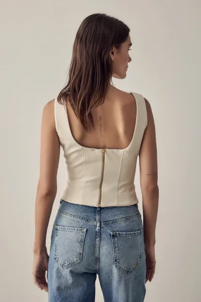 KARE YAKA KORSE DETAY BÜSTİYER SİYAH-VANİLYA