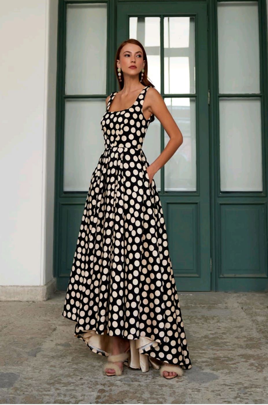 SLEEN PUANTİYELİ UZUN ELBİSE