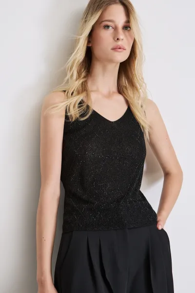 YAPAY ELMAS DETAY KALIN ASKILI BLUZ