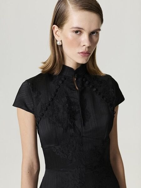 YIRTMAÇLI MAXİ JAPON ELBİSE-SİYAH